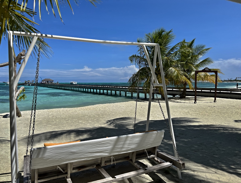 Kanifushi - Atmosphere